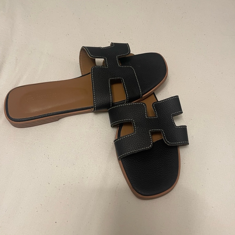 Black sandals